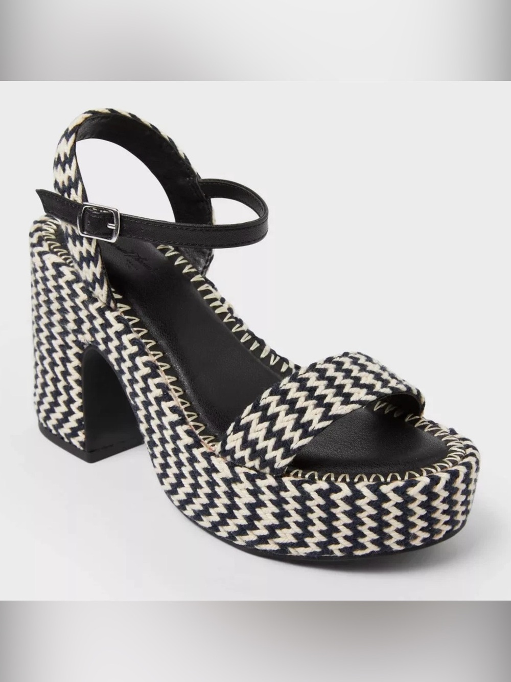 Universal Thread Black & White Woven Platform Sandal